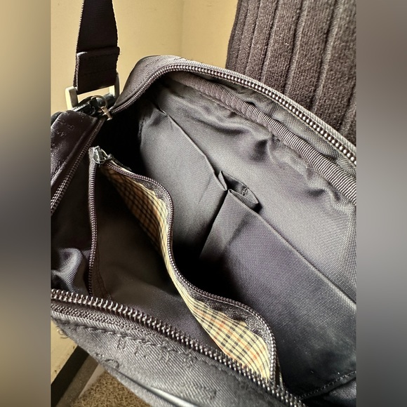 DAKS LONDON Crossbody Bag - Picture 11 of 11